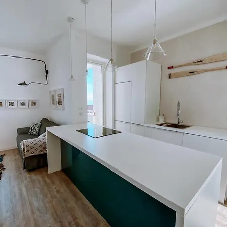 Carlo's Bs128- Terrazza In Centro Tra Cielo E Mare Lägenhet *