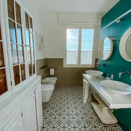 Lägenhet Carlo's Bs128- Terrazza In Centro Tra Cielo E Mare *