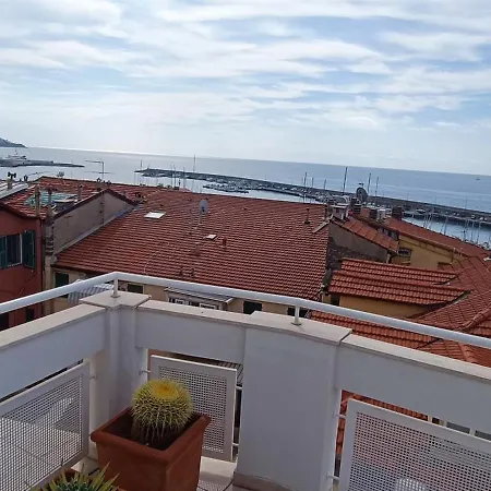 דירה Carlo's Bs128- Terrazza In Centro Tra Cielo E Mare